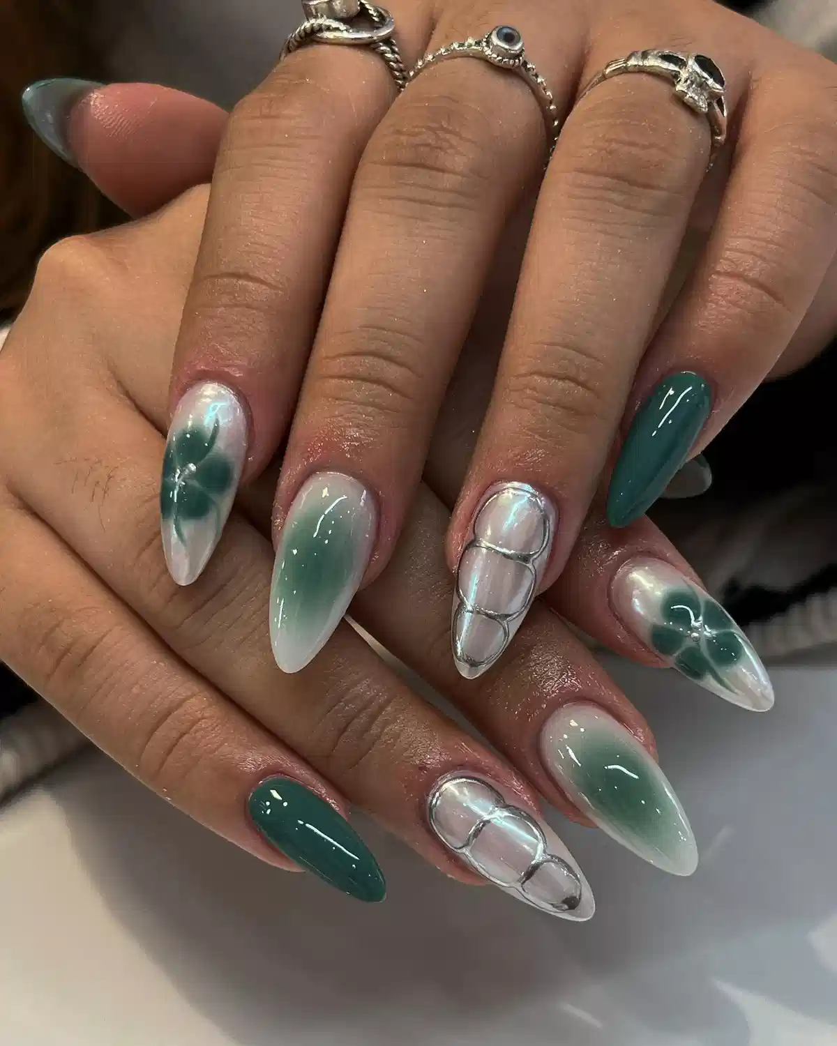 Teal and gradient set with silver grid accents