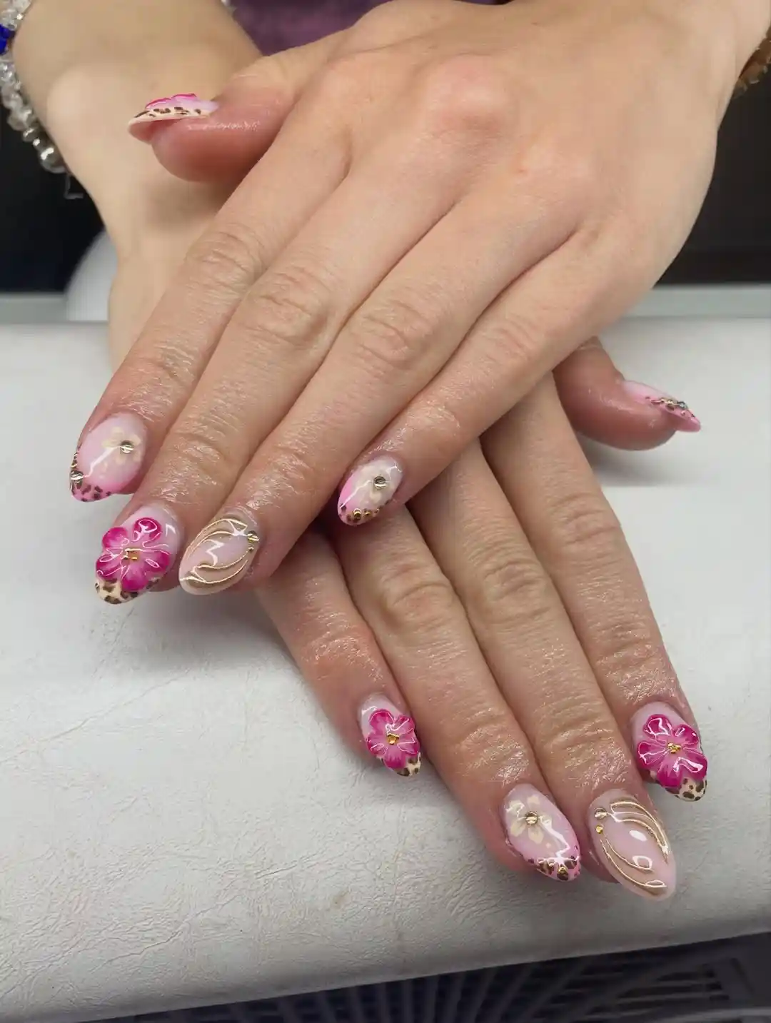 Fashion image by @nailzbysilja