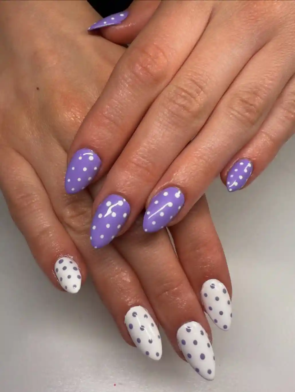 Lavender and white polka-dot mix