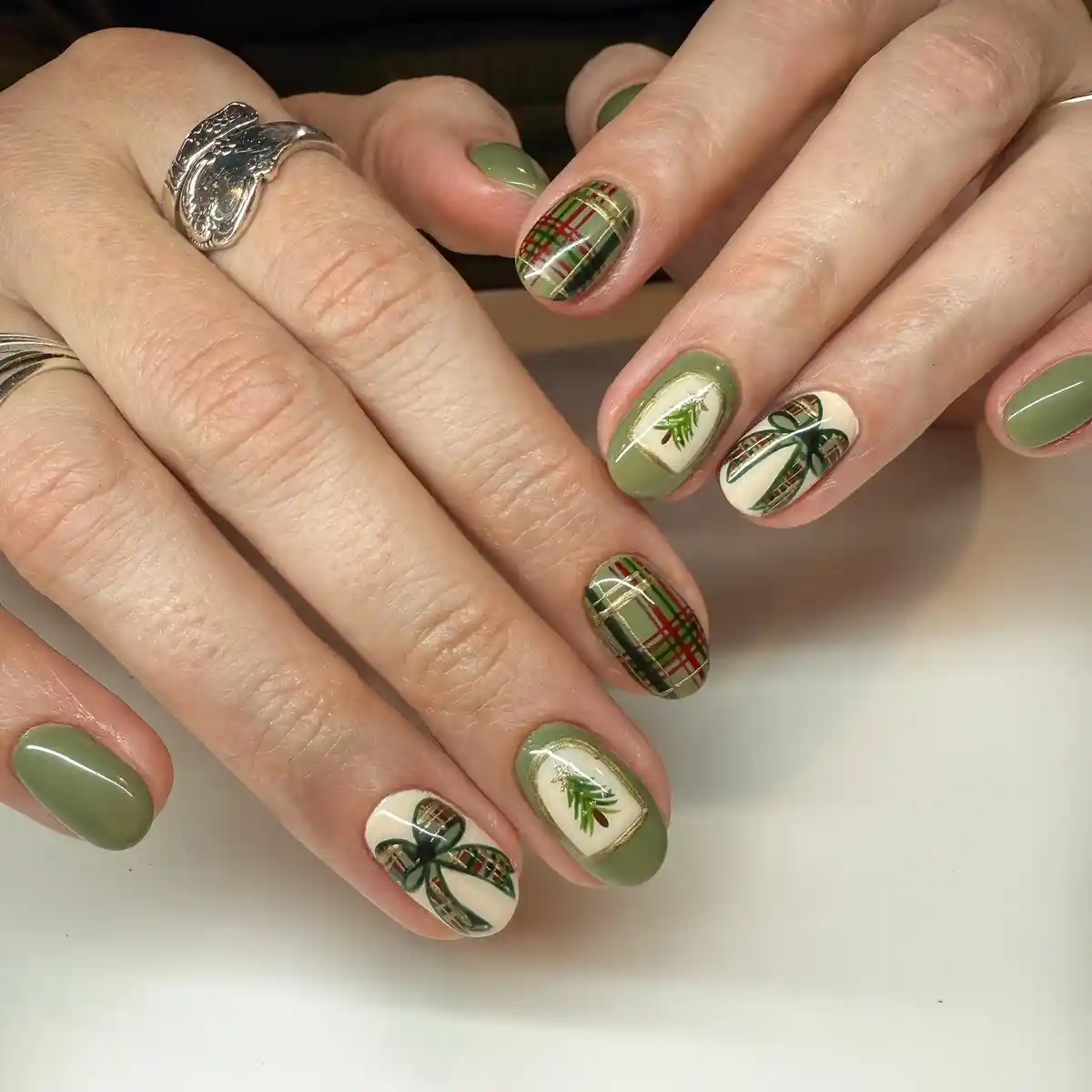 Olive Green Set with Plaid, Bow Motifs, and Sprig Panels